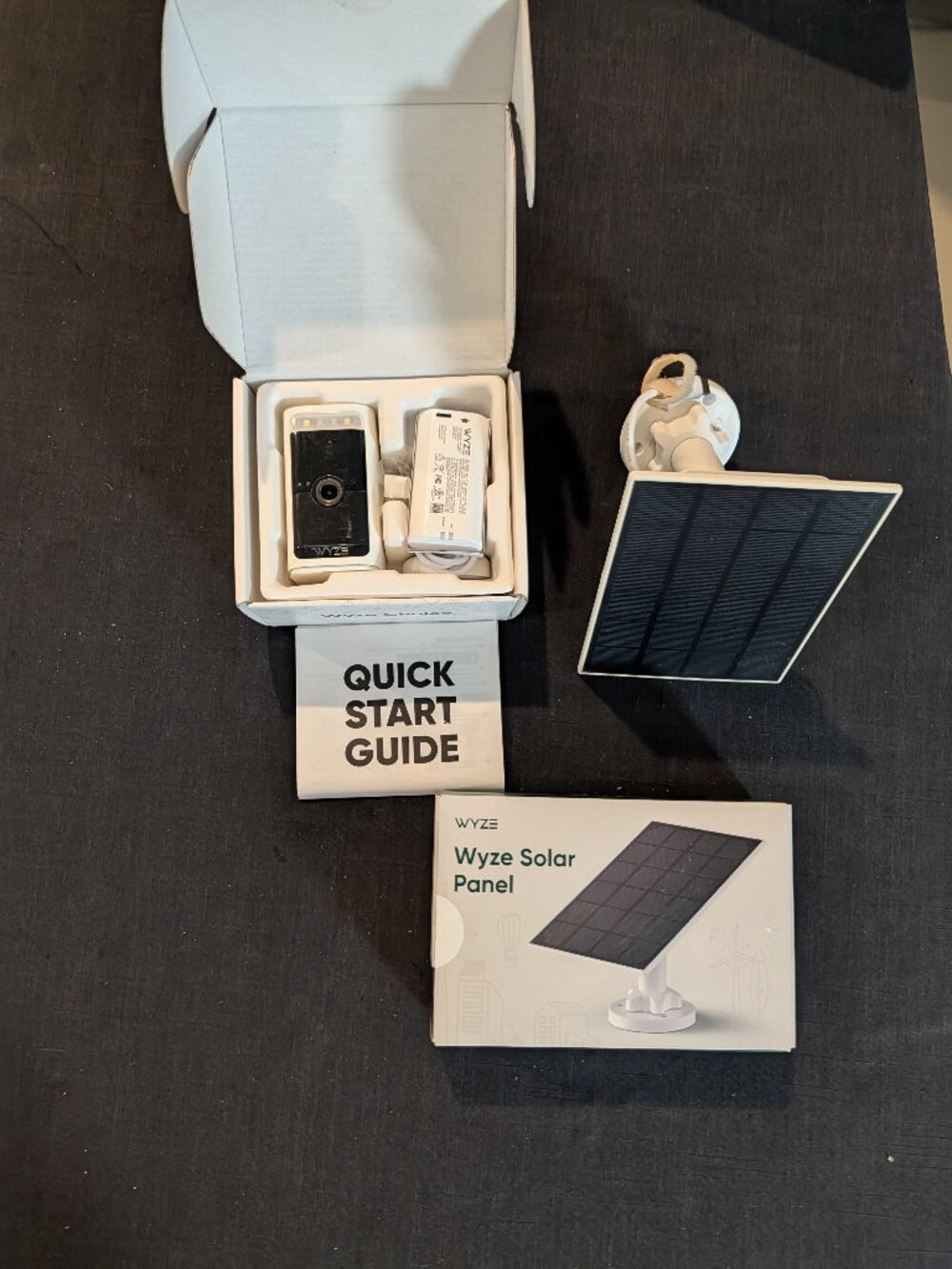 WYZE wsp2W 2.5 watt Solar Panel + WYZE Battery Cam Pro wyzecop in Boxes